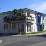 Wir liefern schlüsselfertige Raummodule als Bürogebäude, Schulen, Kindergärten, Baustellenunterkünfte und Spezialcontainer. Wohncontainer